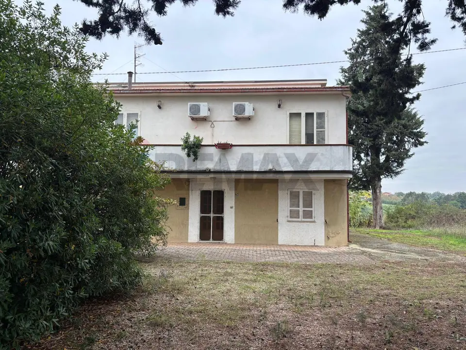 Porzione di villa in Vendita a Cepagatti