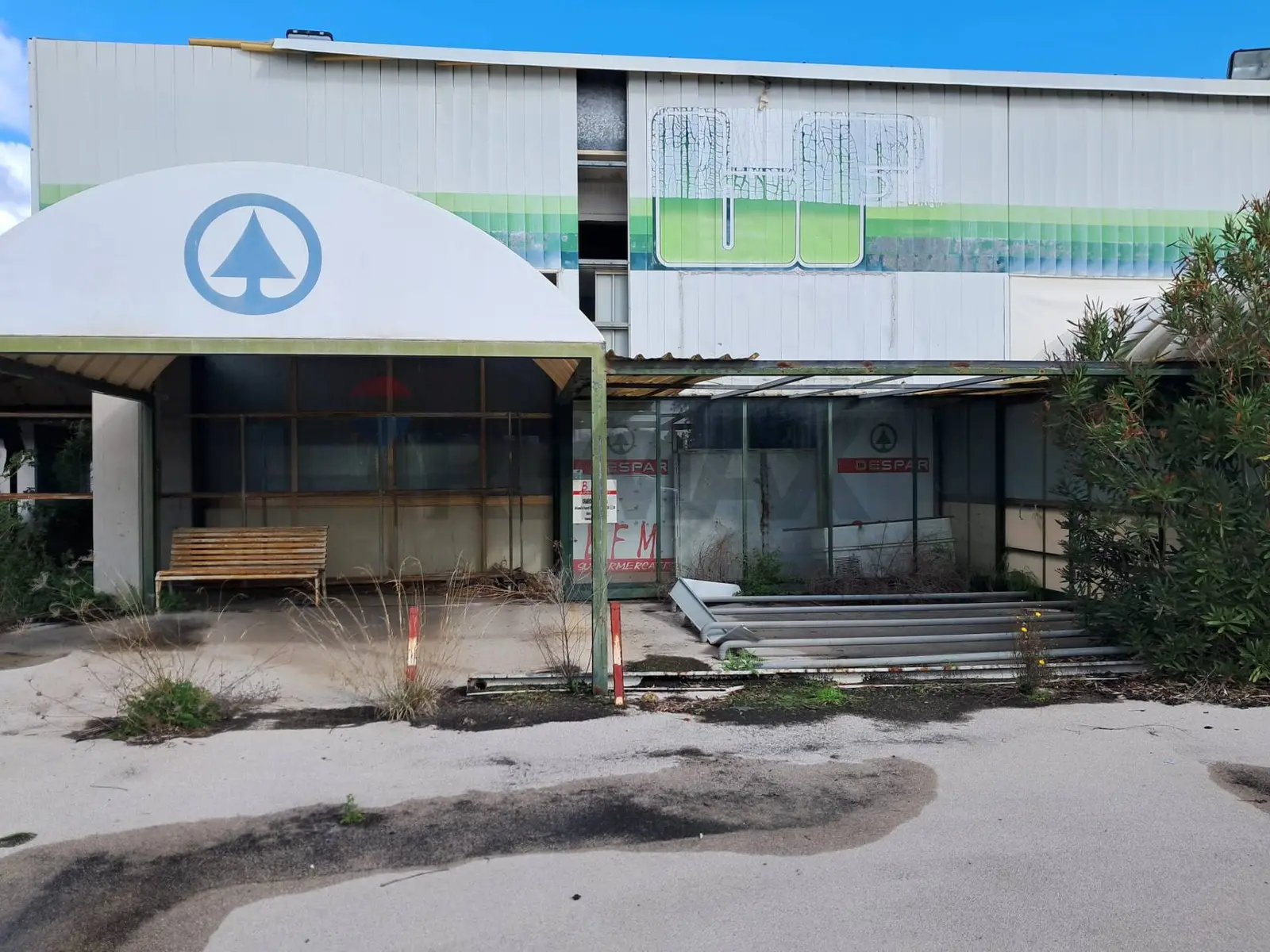 Locale Commerciale in Affitto a Misterbianco