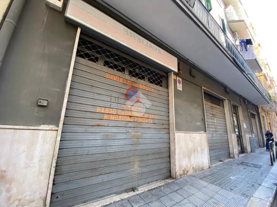 Box / posti auto in vendita a Bari