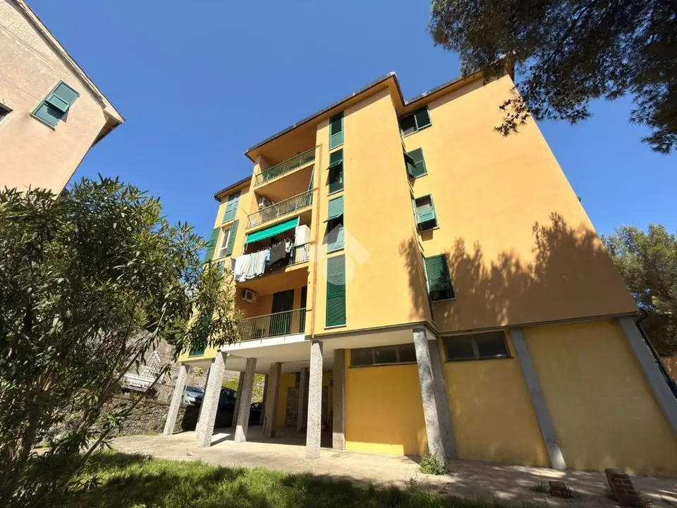 Quadrilocale in vendita a Genova