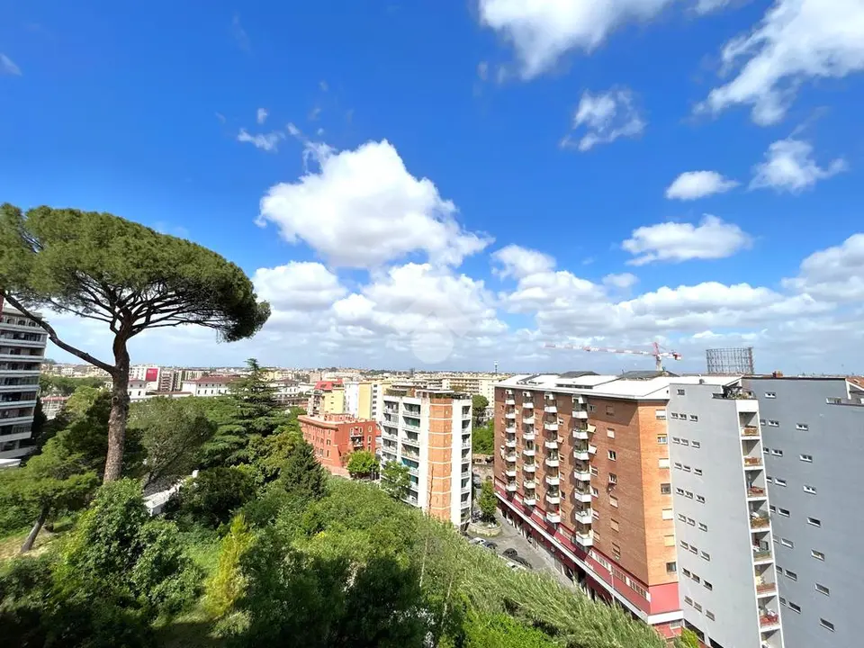 Quadrilocale in vendita a Roma