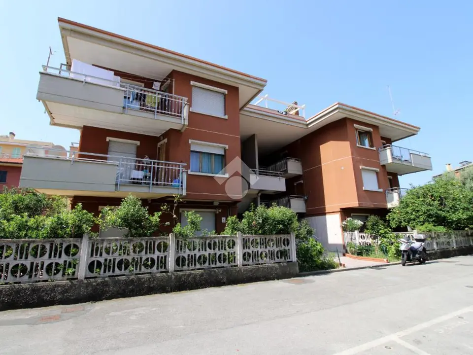 5 locali in vendita a Chiavari