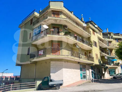 Appartamento in VIA GIUSEPPE RIZZO 14, Corigliano-Rossano (CS)