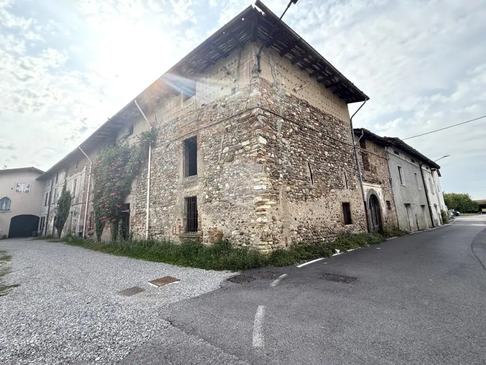 Rustico in vendita a Palazzolo Sull'Oglio