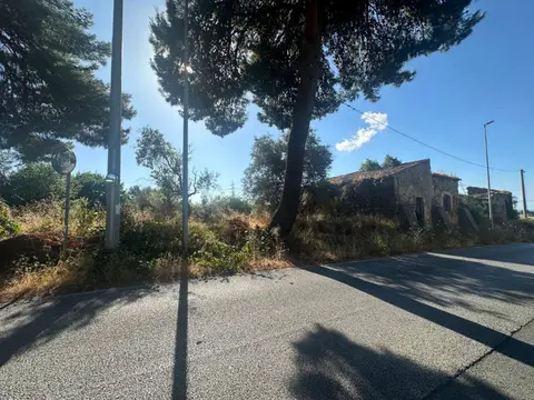 Terreno in Contrada Sorgente SNC, San Filippo del Mela (ME)