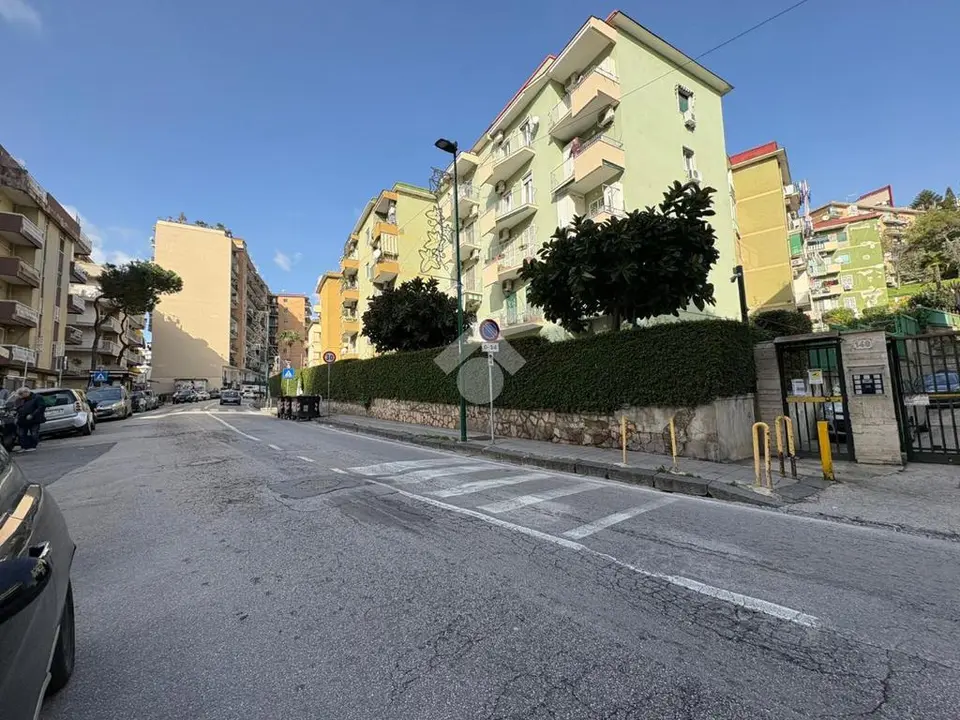 Quadrilocale in vendita a Napoli