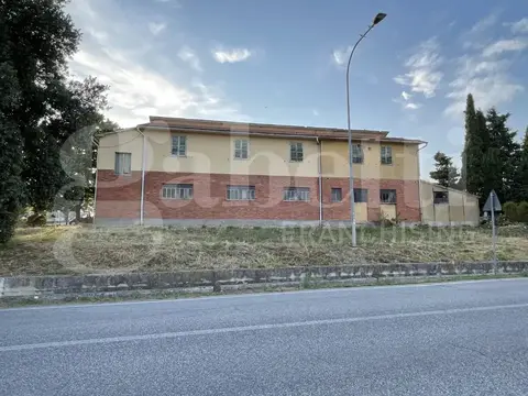 Complesso in Strada Eugubina  snc, Perugia (PG)