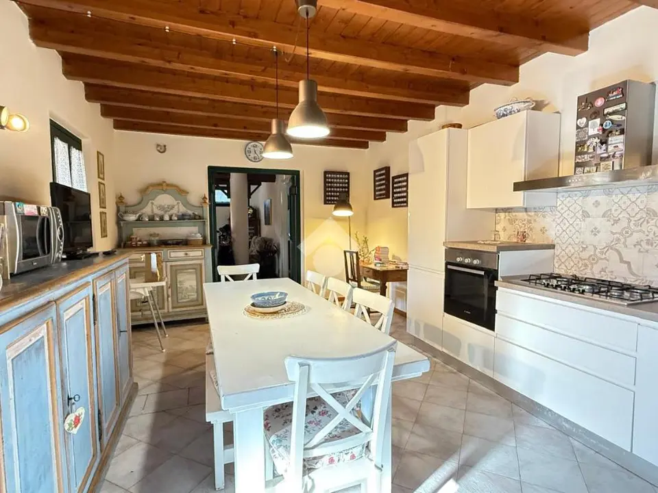 Villa singola in vendita a Desenzano Del Garda - Rivoltella