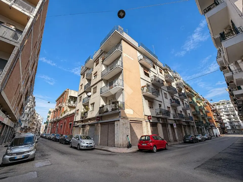 Quadrilocale in vendita a Bari