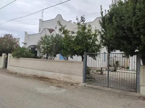 Villa in Viale Europa snc, San Pietro In Bevagna (TA)