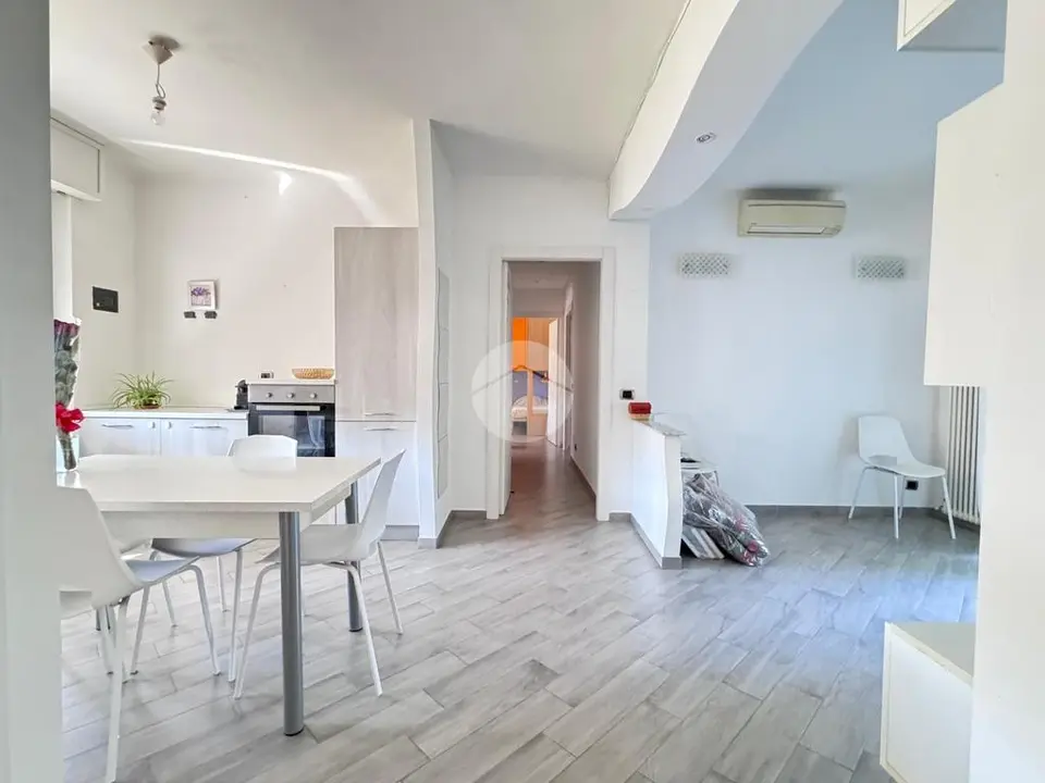 Trilocale in affitto a Milano