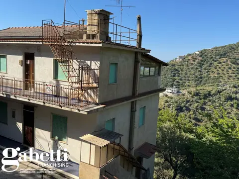 Casa Indipendente in GIOIOSA MAREA - CDA CIRENI- snc, Gioiosa Marea (ME)
