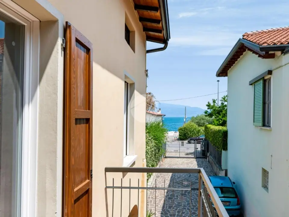 Quadrilocale in vendita a Salò