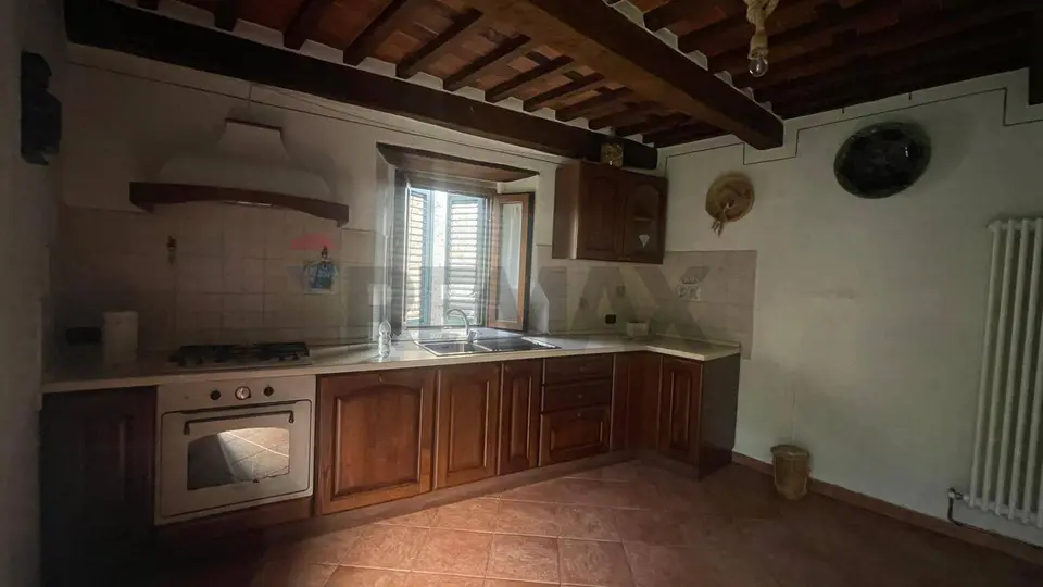 Casa Indipendente in Vendita a Bagni di Lucca