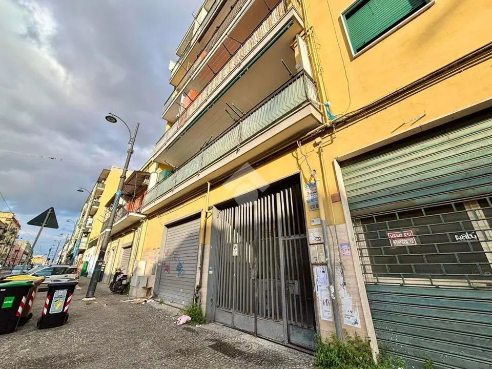 Trilocale in vendita a Napoli