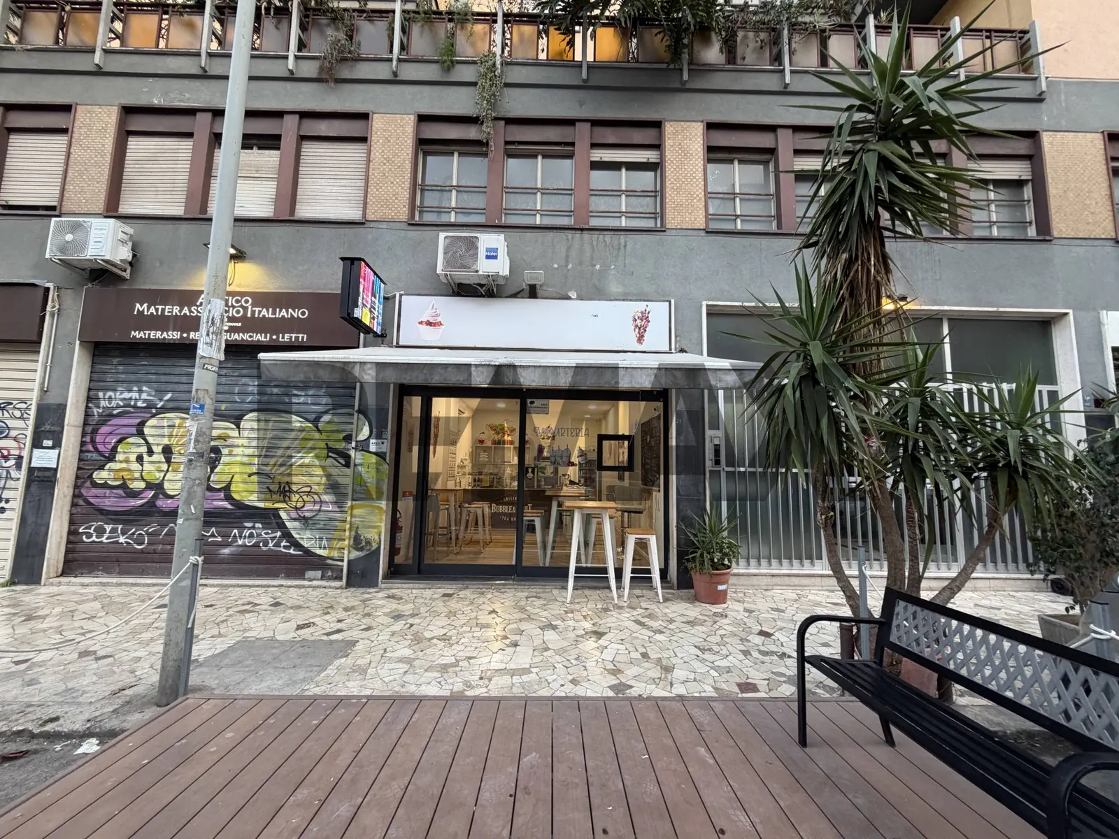 Attività  Commerciale in Vendita a Palermo