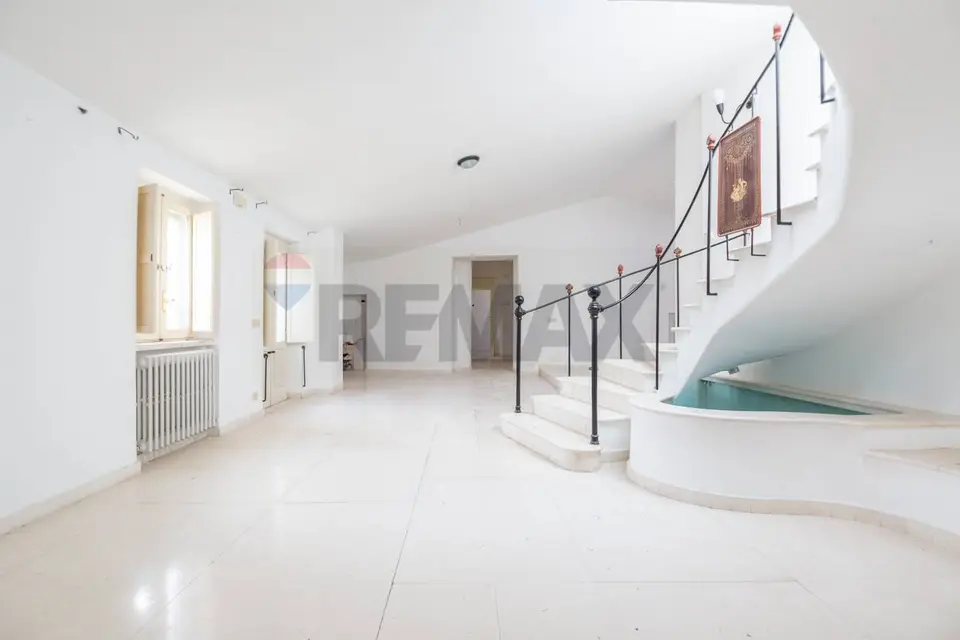 Villa singola in Vendita a Cappelle sul Tavo