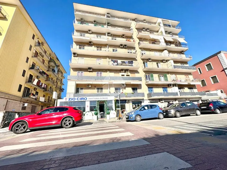 Trilocale in vendita a Napoli