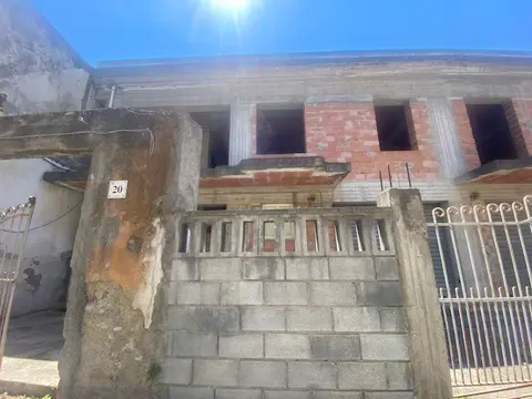 Casa Indipendente in VICOLO AIELLO 20, Barcellona Pozzo di Gotto (ME)