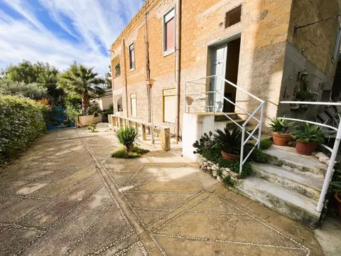 Appartamento in Via Dei Platani 13, Porto Empedocle (AG)