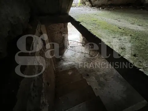 Casa Indipendente in via 28 ottobre 79, Falconara Albanese (CS)