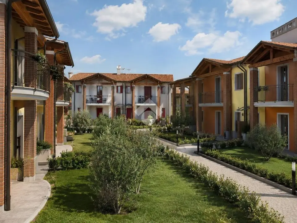 Villa a schiera d'angolo in vendita a Montecchia Di Crosara