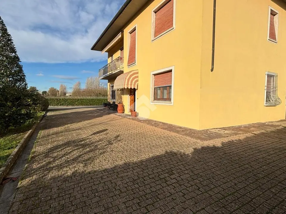 Casa semindipendente in vendita a San Miniato
