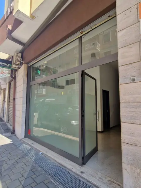 Negozio in via cappuccini 45, Brindisi (BR)