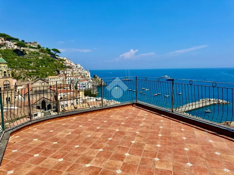 Trilocale in vendita a Amalfi