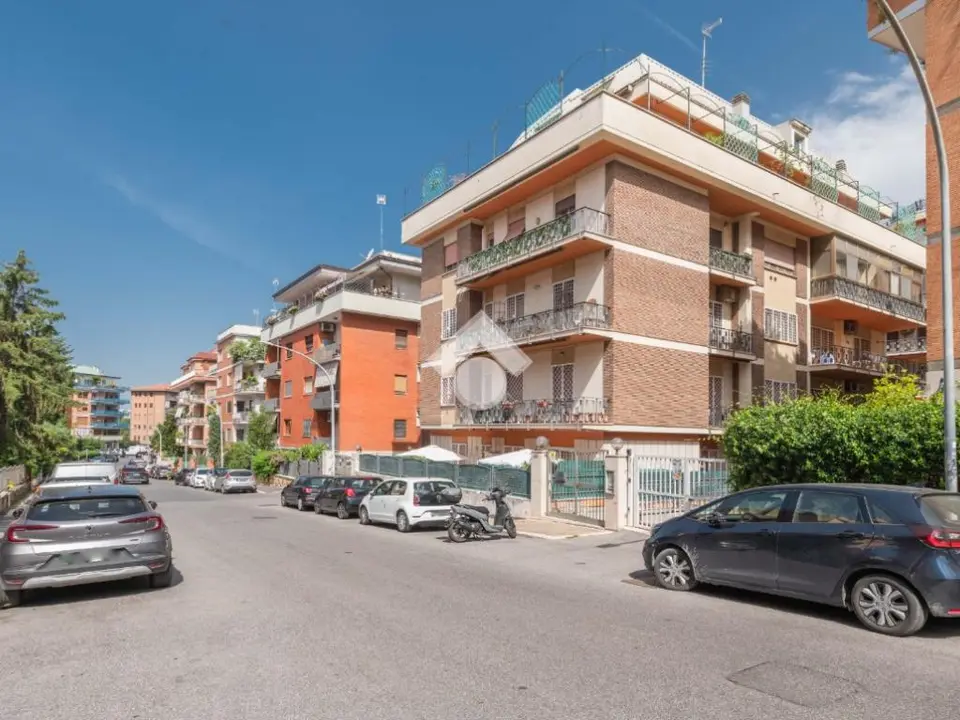 Quadrilocale in vendita a Roma