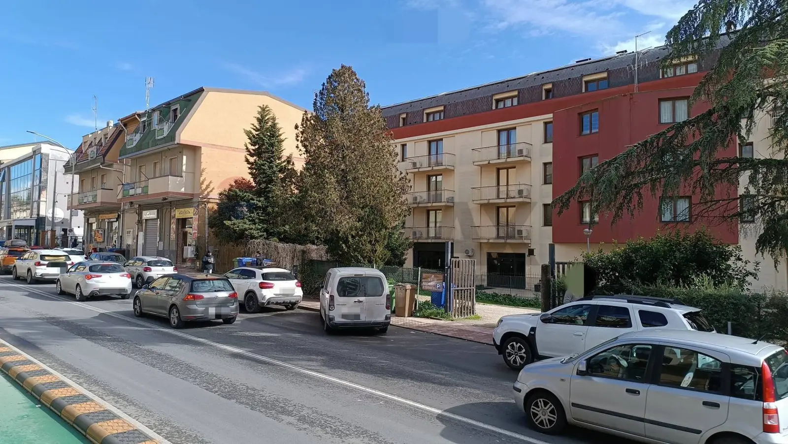 Negozio in Affitto a Enna