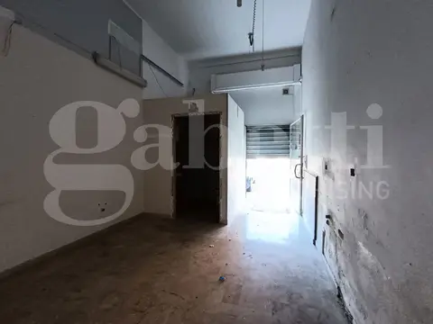 Negozio in via mascalucia 3, Siracusa (SR)