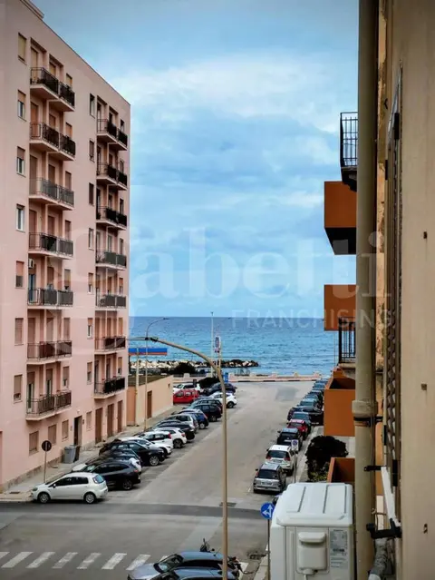 Appartamento in Via Orlandini  34, Trapani (TP)