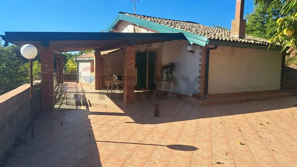 Villa singola in Vendita a Pedara