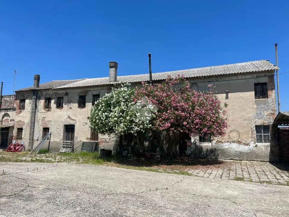 Rustico in vendita a Anguillara Veneta