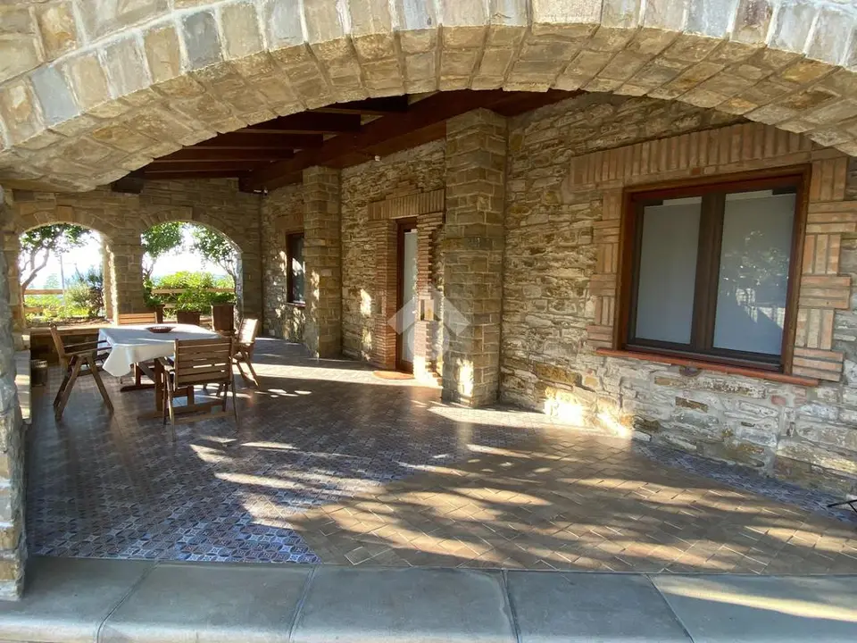 3 bedroom House for sale in Castellabate