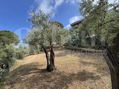 Terreno in contrada grancabella SNC, Messina (ME)
