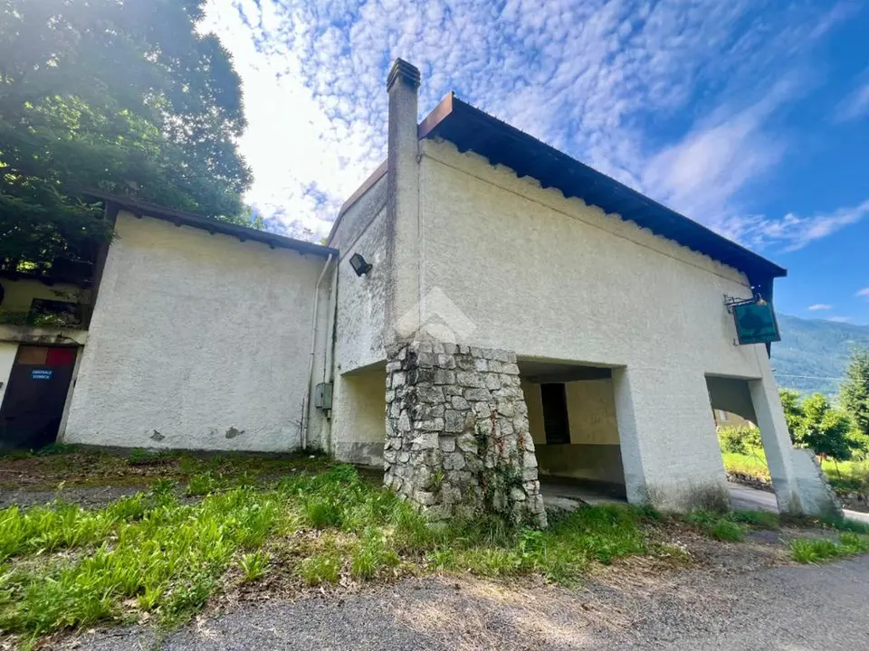 Casa indipendente in vendita a Edolo