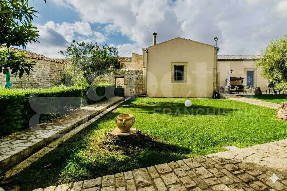 Villa in strada comunale passo parrino snc, Modica (RG)