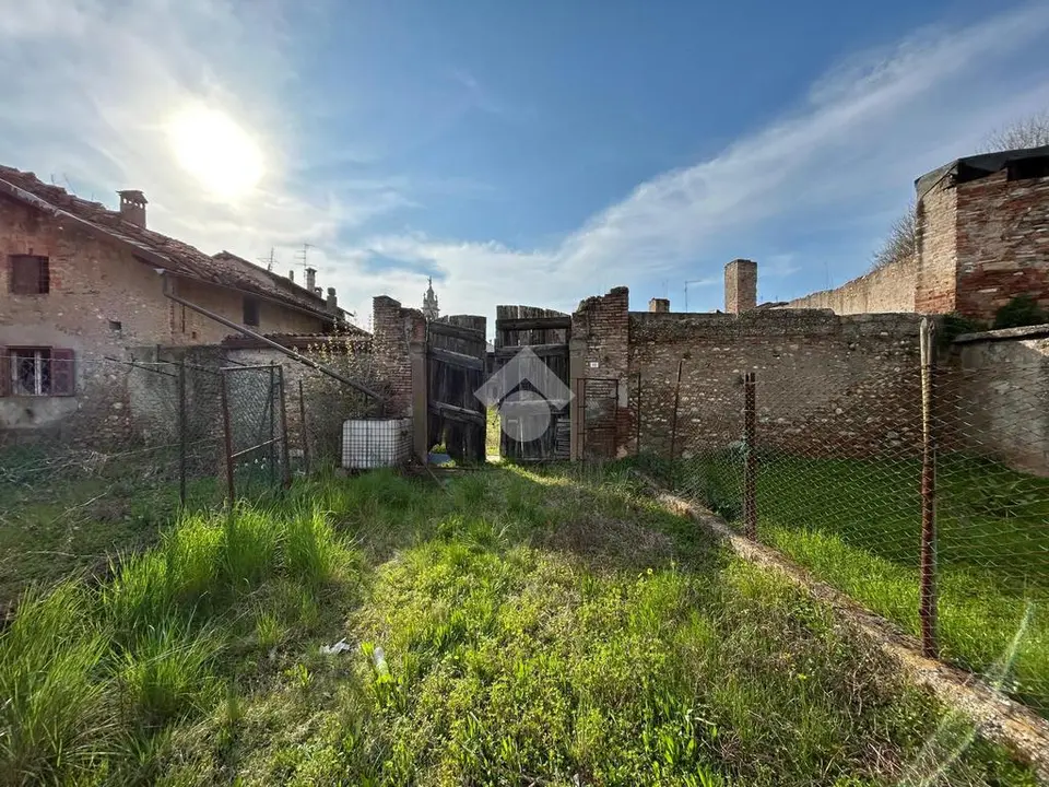 Rustico in vendita a Stezzano