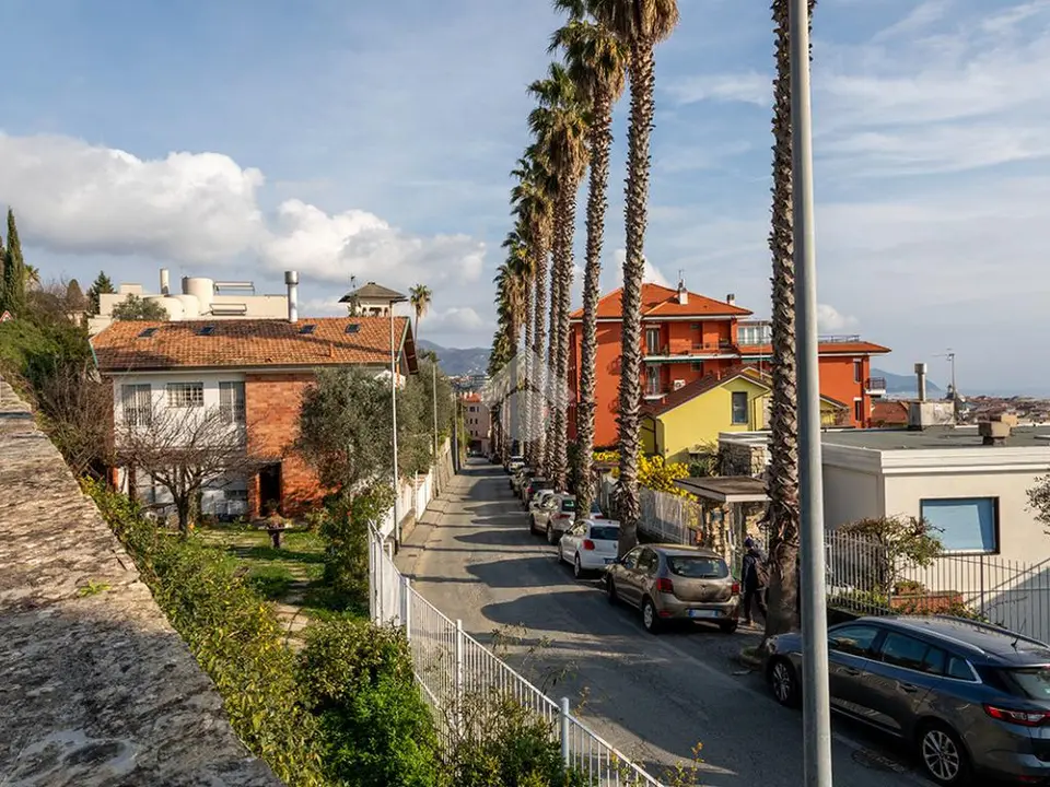 Quadrilocale in vendita a Chiavari