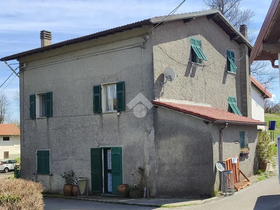 Casa semindipendente in vendita a Ronco Scrivia