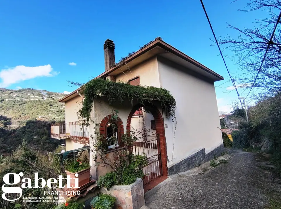 Casa Indipendente in Contrada Fiumara 11, San Piero Patti (ME)