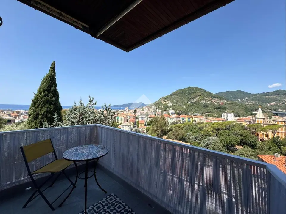 Trilocale in vendita a Chiavari