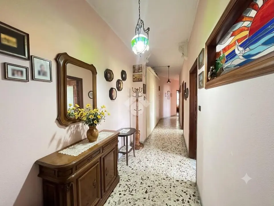 Trilocale in vendita a Torre Del Greco