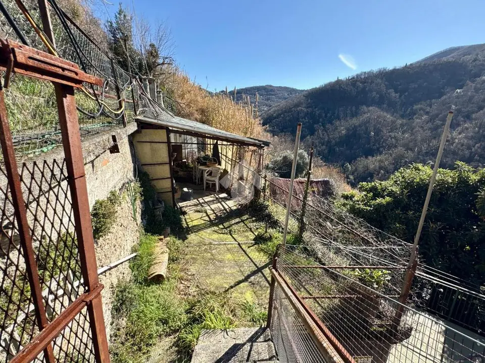 Casa semindipendente in vendita a Sant'Olcese