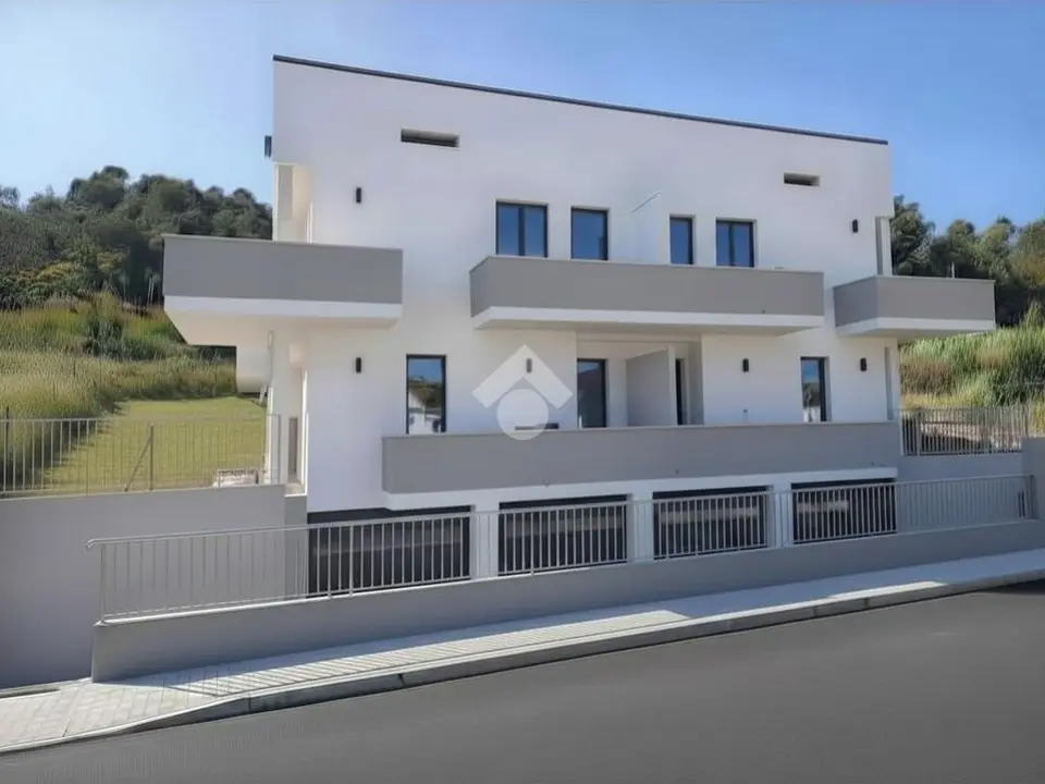 Trilocale in vendita a Montescudo - Montecolombo