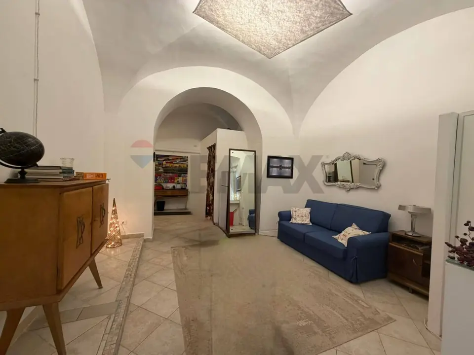 Locale Commerciale in Affitto a Palermo