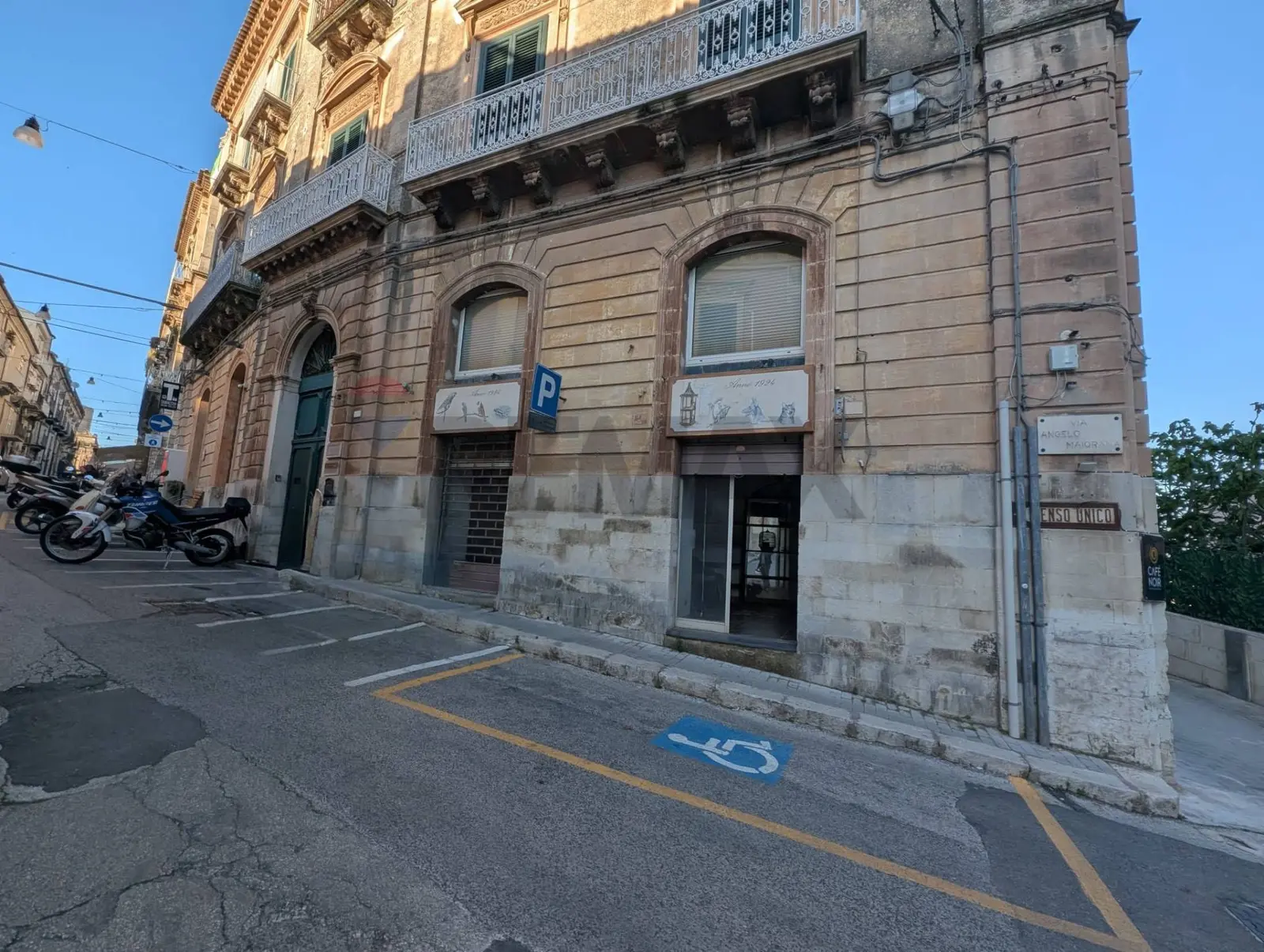 Locale Commerciale in Affitto a Ragusa