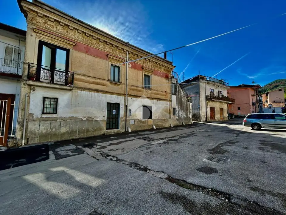 Casa semindipendente in vendita a Mercato San Severino